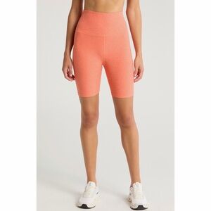 Beyond Yoga Spacedye Hugh Waist Bike Shorts in Radiant Coral Heather Size Small